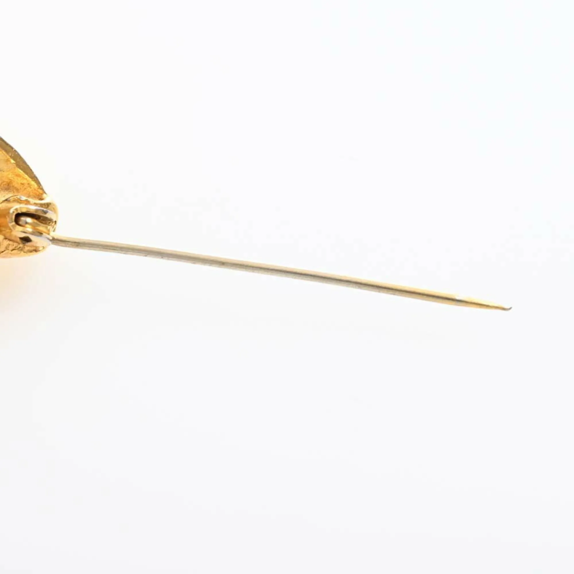 CHANEL Beret Motif Ribbon Brooch Gold Women's